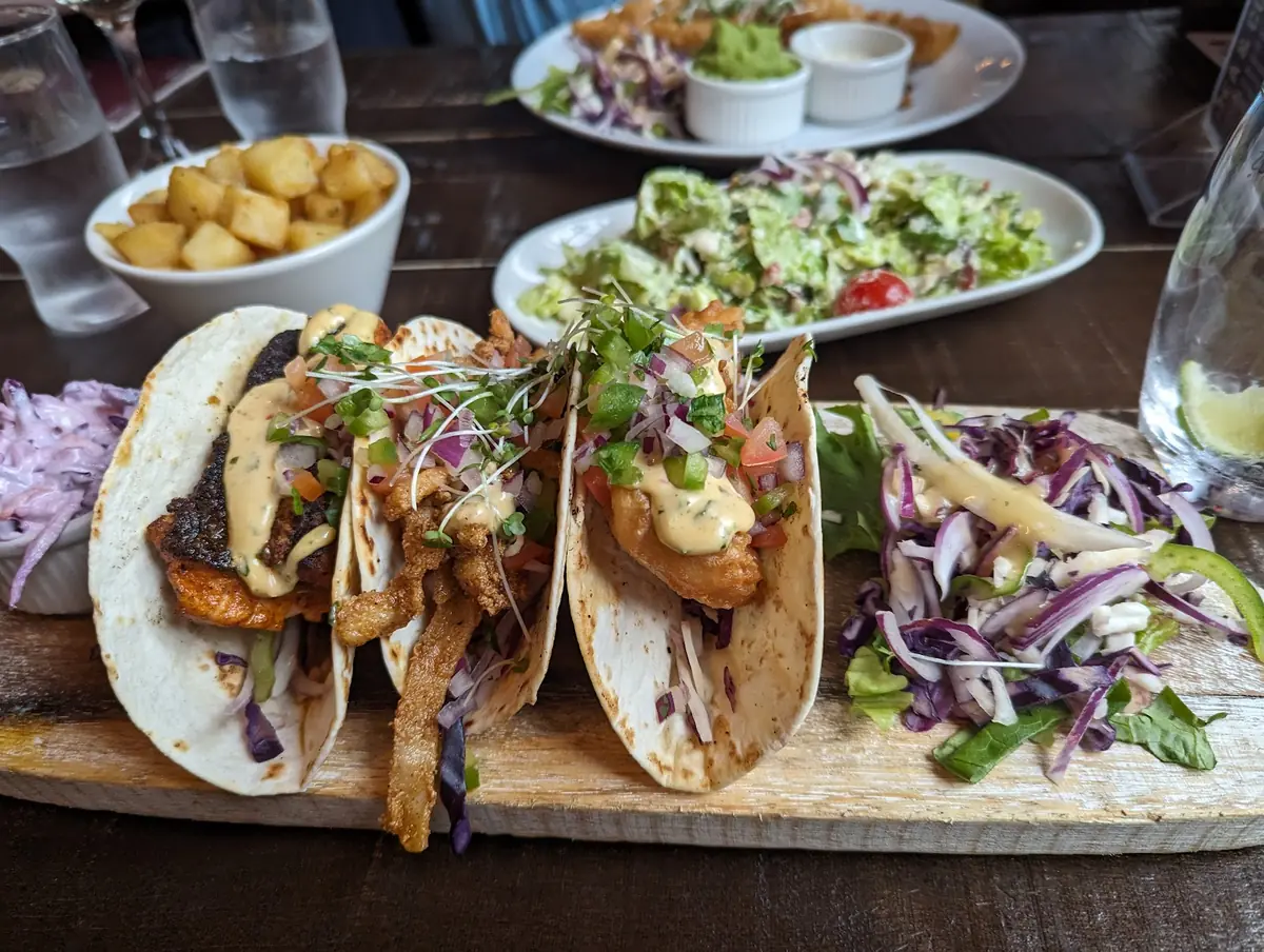 Daly's Bar & Bistro