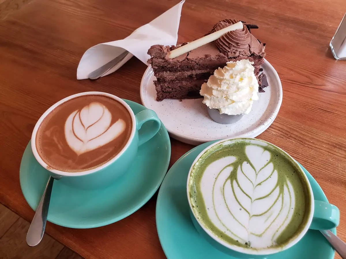 Crema Lisburn photo (photo 1 of 3)