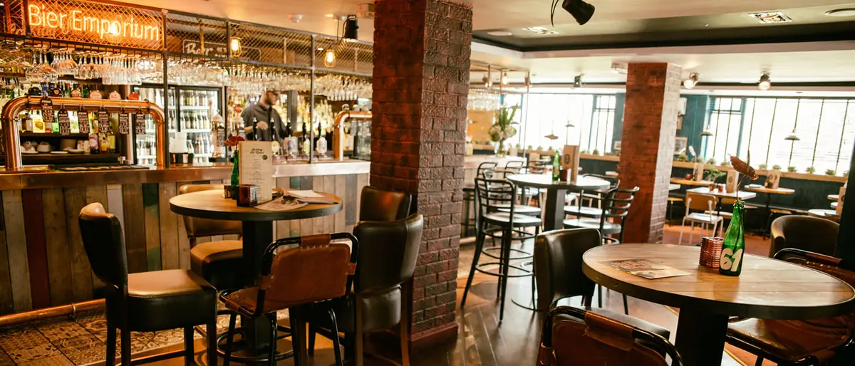 Inside Tap Haus, Mansfield