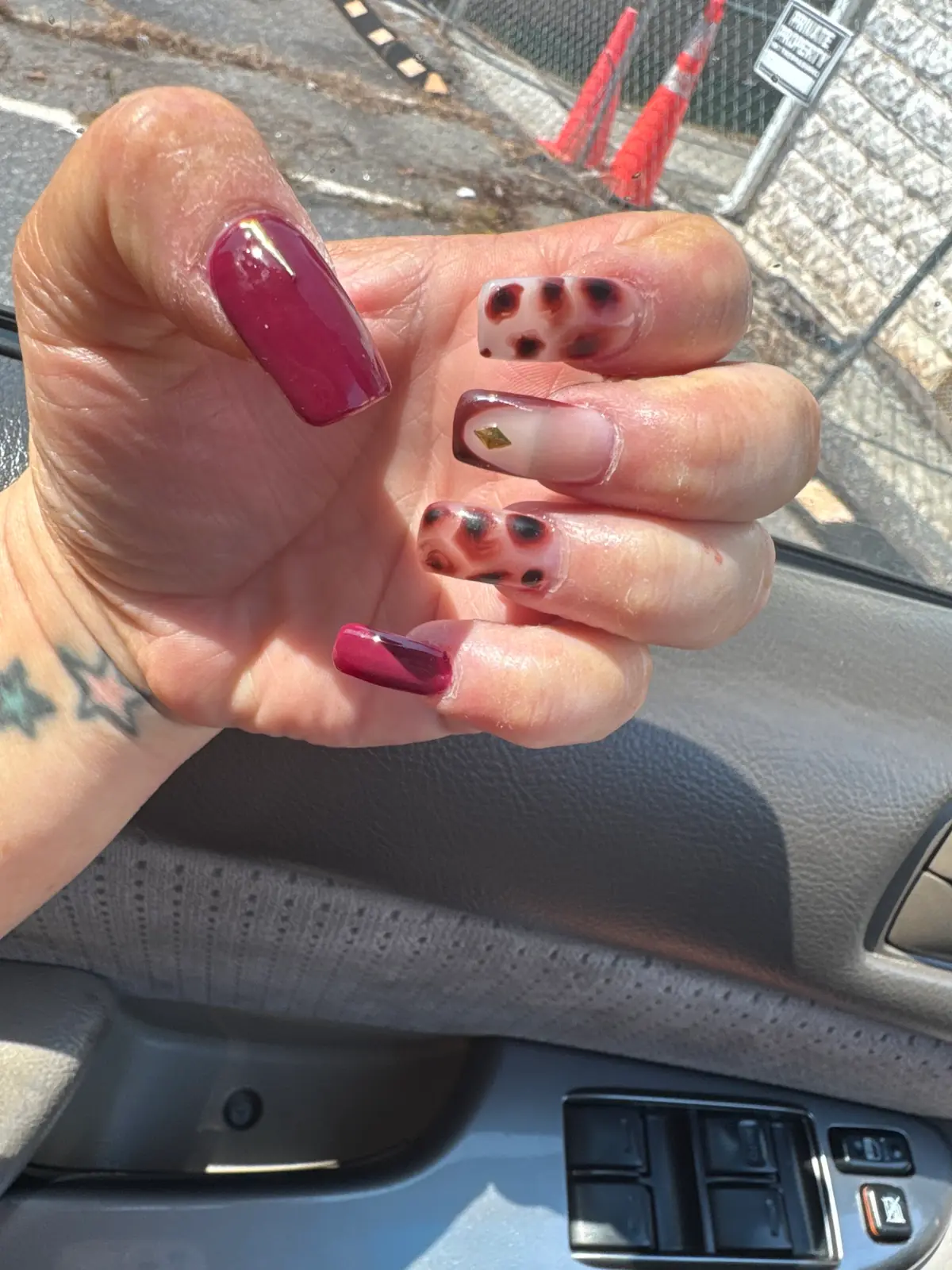 Mary's Nails photo (photo 1 of 3)