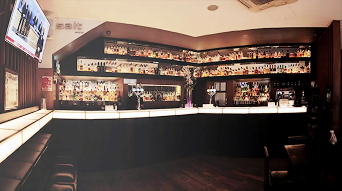 Salt Whisky Bar and Dining Room — Indian Restaurants in London