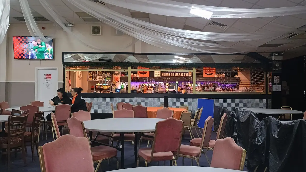 Wolfie's Bar — Bars in Walsall
