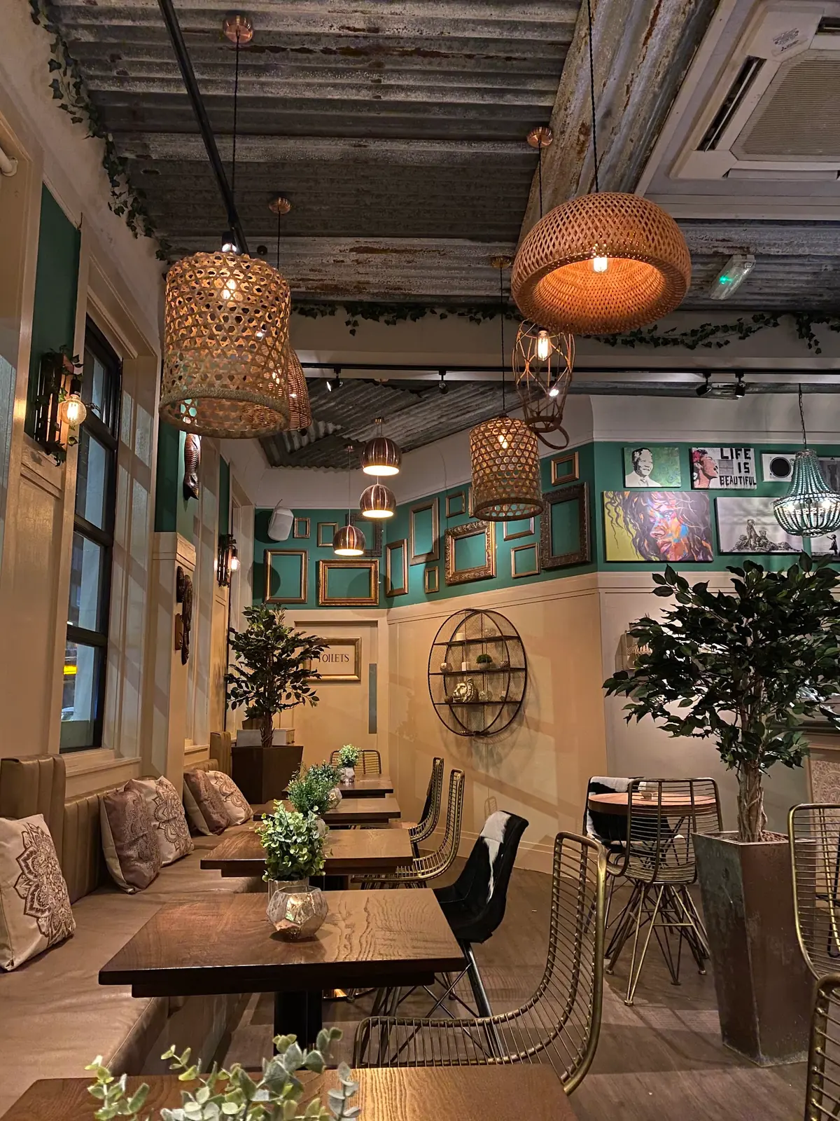 Inside Tempura Ayr, Ayr
