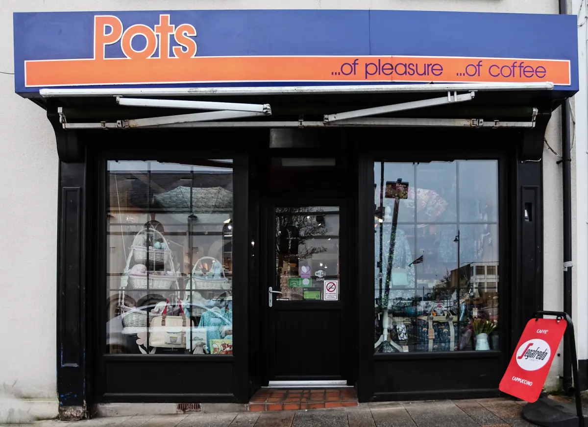 Inside Pots Of Pleasure, Ballyclare