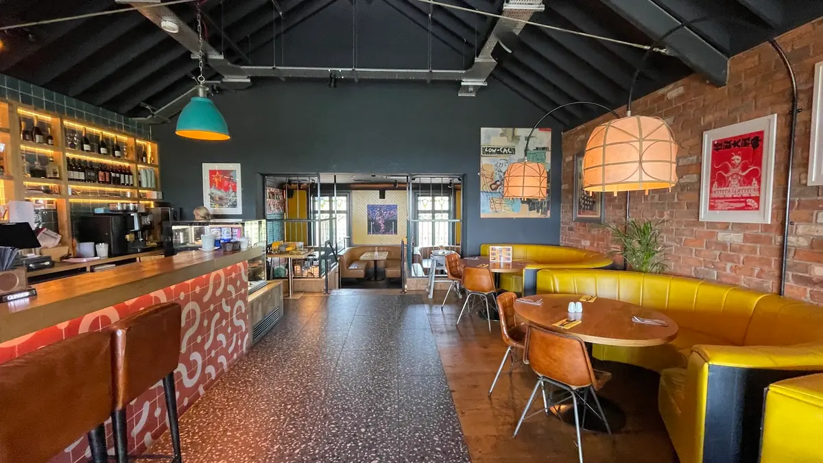 The Bellevue Arms — Bar And Grill in Newtownabbey