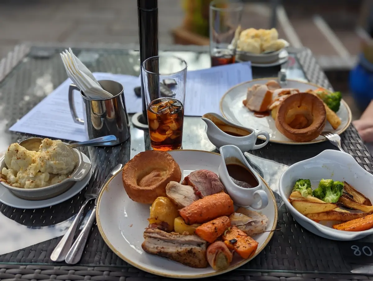 The Black Horse — Bars in Brentwood