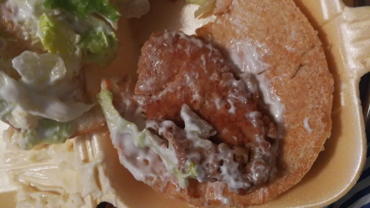 Maxin Chicken photo (photo 3 of 3)