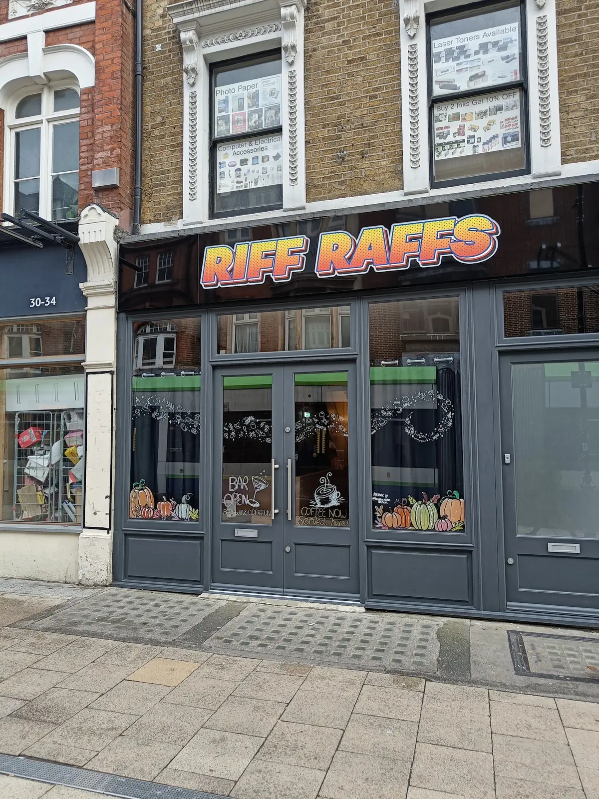 Riff Raffs — Cocktail bars in Croydon