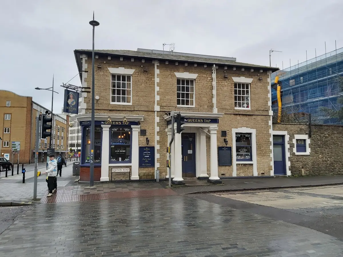 The Queens Tap photo (photo 3 of 3)