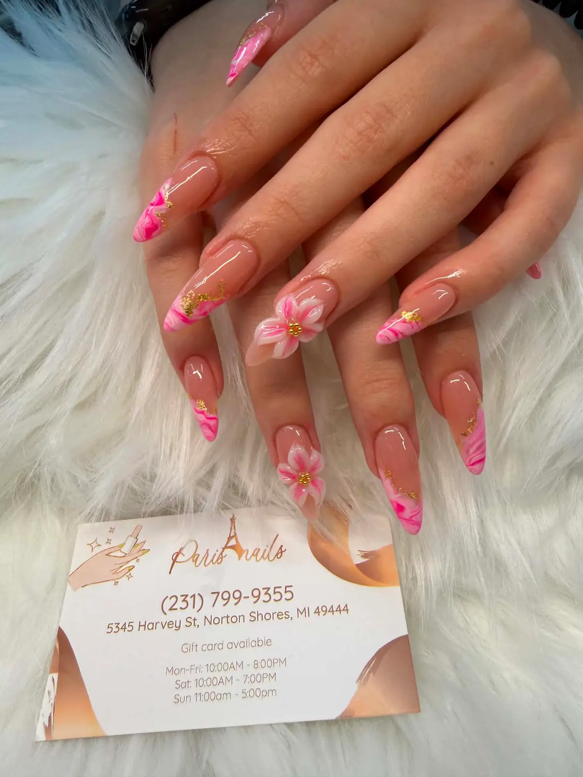Paris Nails — Nail Salons in Norton Shores