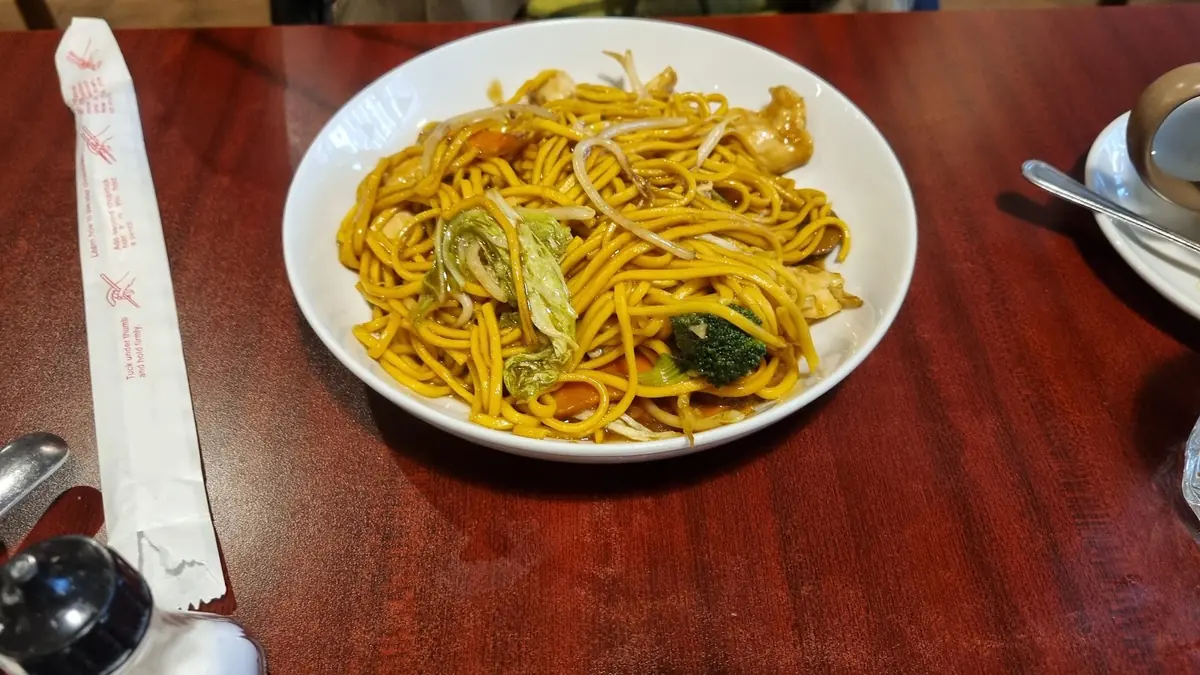 Tasty Wok photo (photo 3 of 3)