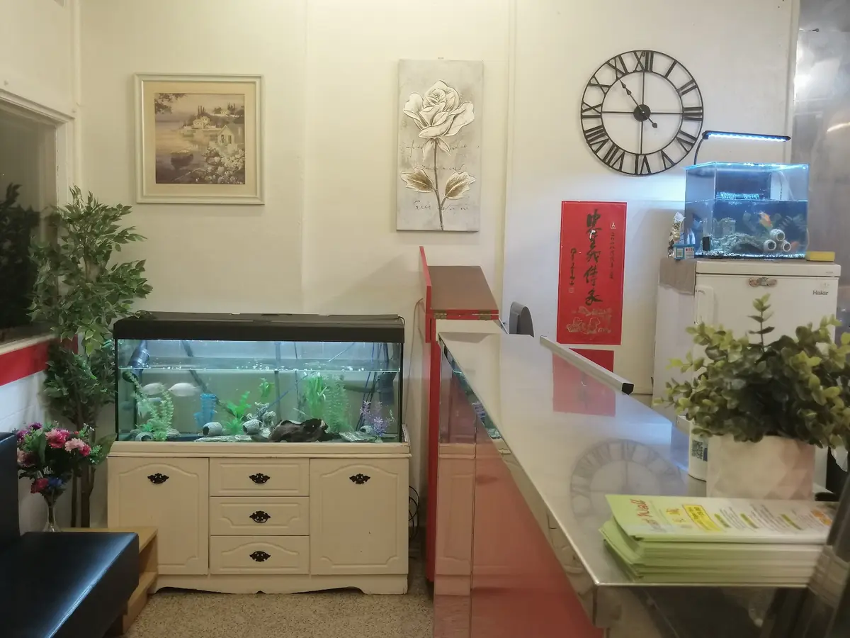 The Great Wall Chinese Takeaway — Chinese Restaurants in Hyde