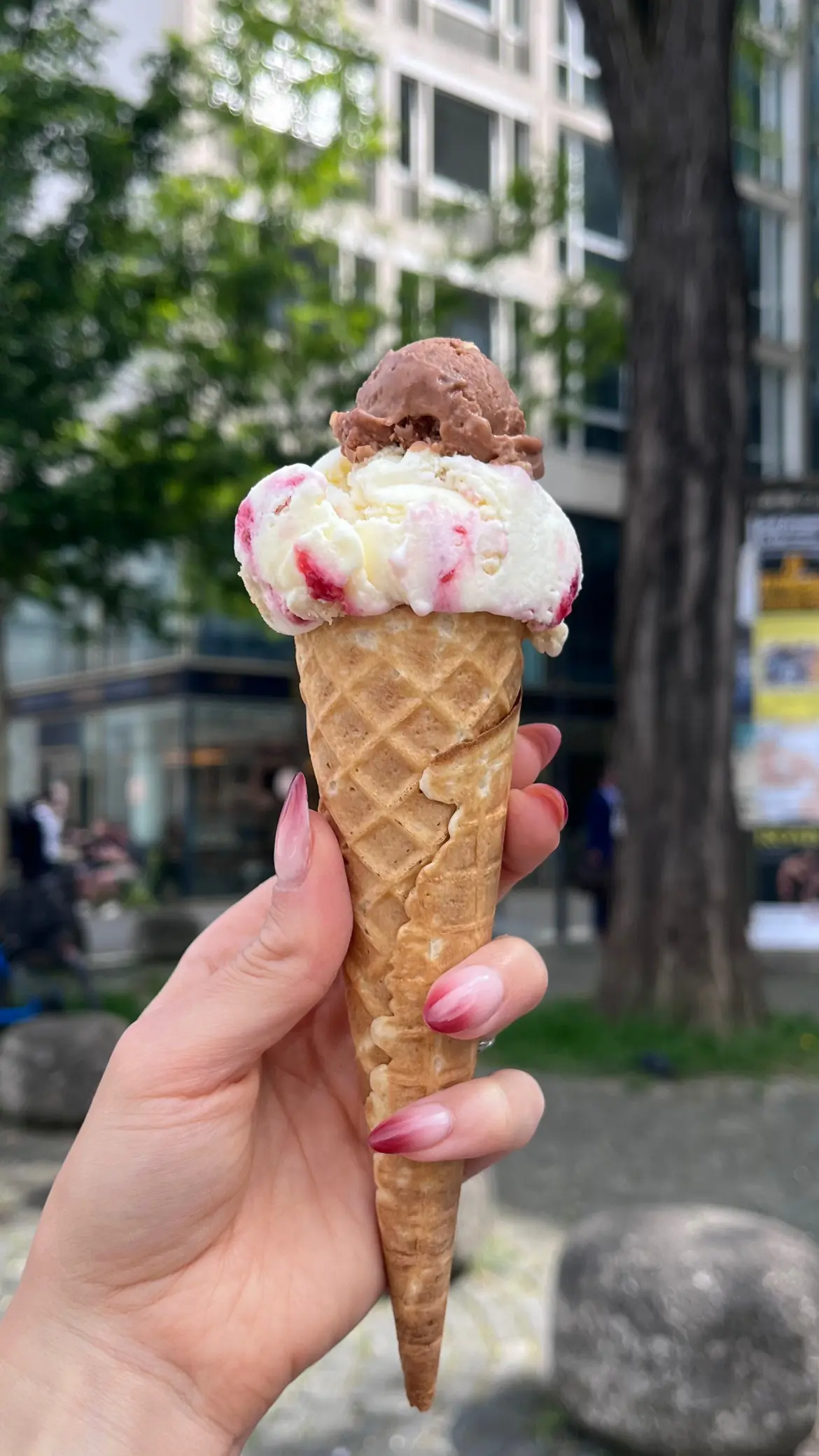 eisbrunnen - Plant-based Creamery photo (photo 2 of 3)