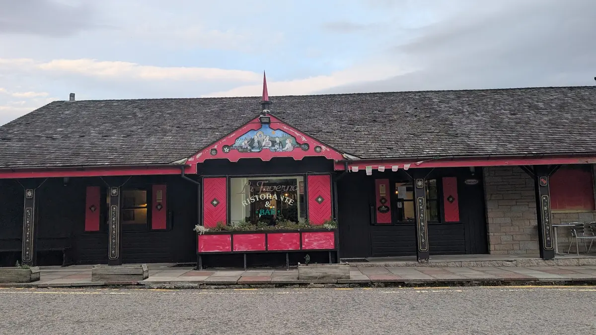 La Taverna photo (photo 3 of 3)