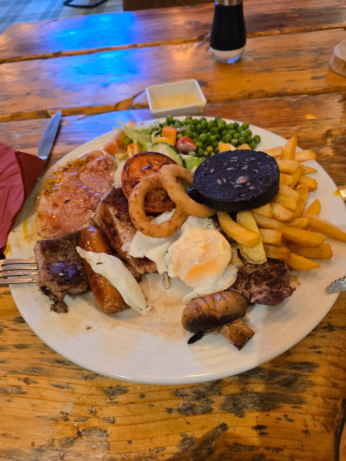 The Duck and Drake Bar and Restaurant photo (photo 2 of 3)