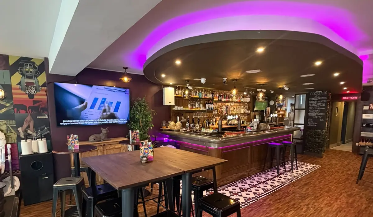 The Fox and Vivian — Restaurants in Leamington Spa