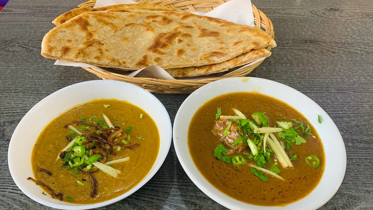 Lazeeza Takeaway photo (photo 2 of 3)