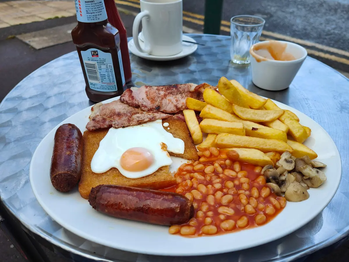 Binnies Cafe photo (photo 2 of 3)