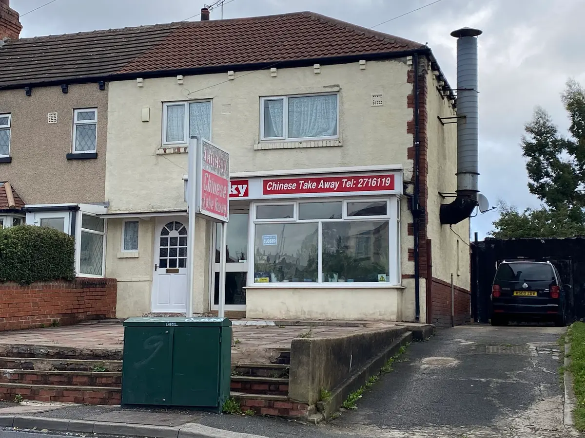 The Lucky Chinese Takeaway photo (photo 1 of 3)