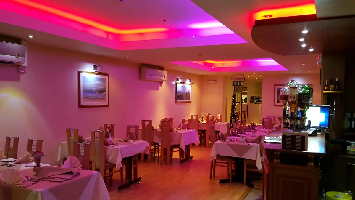 Thariks Indian Restaurant & Takeaway photo (photo 2 of 3)