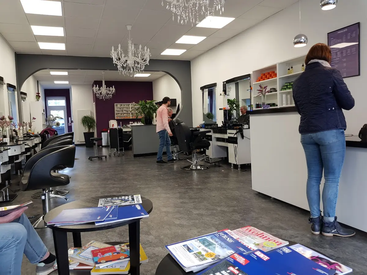 Charisma Hair Friseur photo (photo 1 of 3)