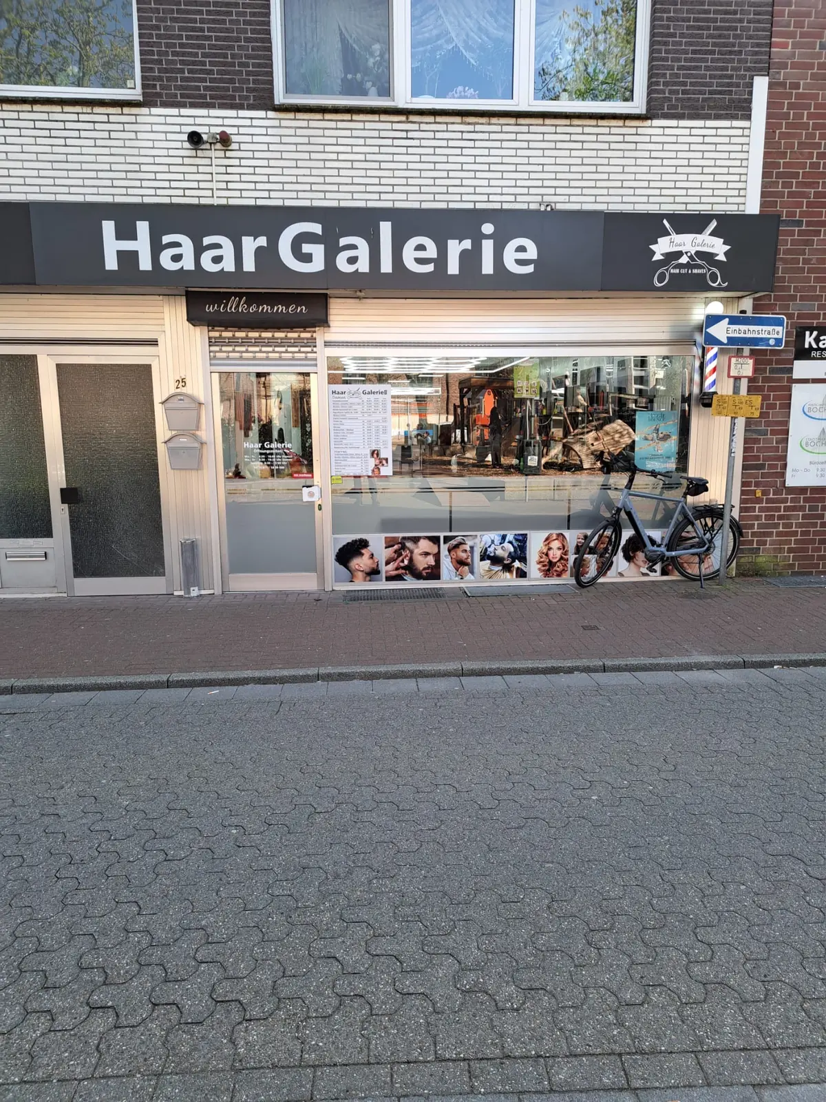 Haargalerie photo (photo 2 of 3)