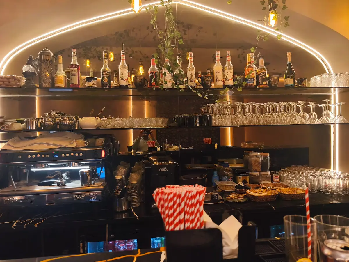 AFANDENA Restaurant photo (photo 2 of 3)