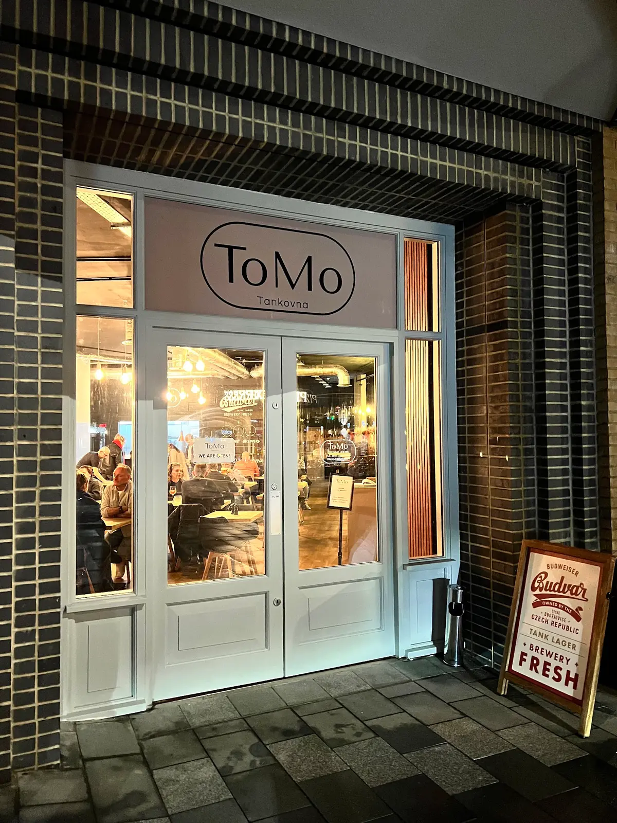 ToMo Tankovna — Restaurants in Maidenhead