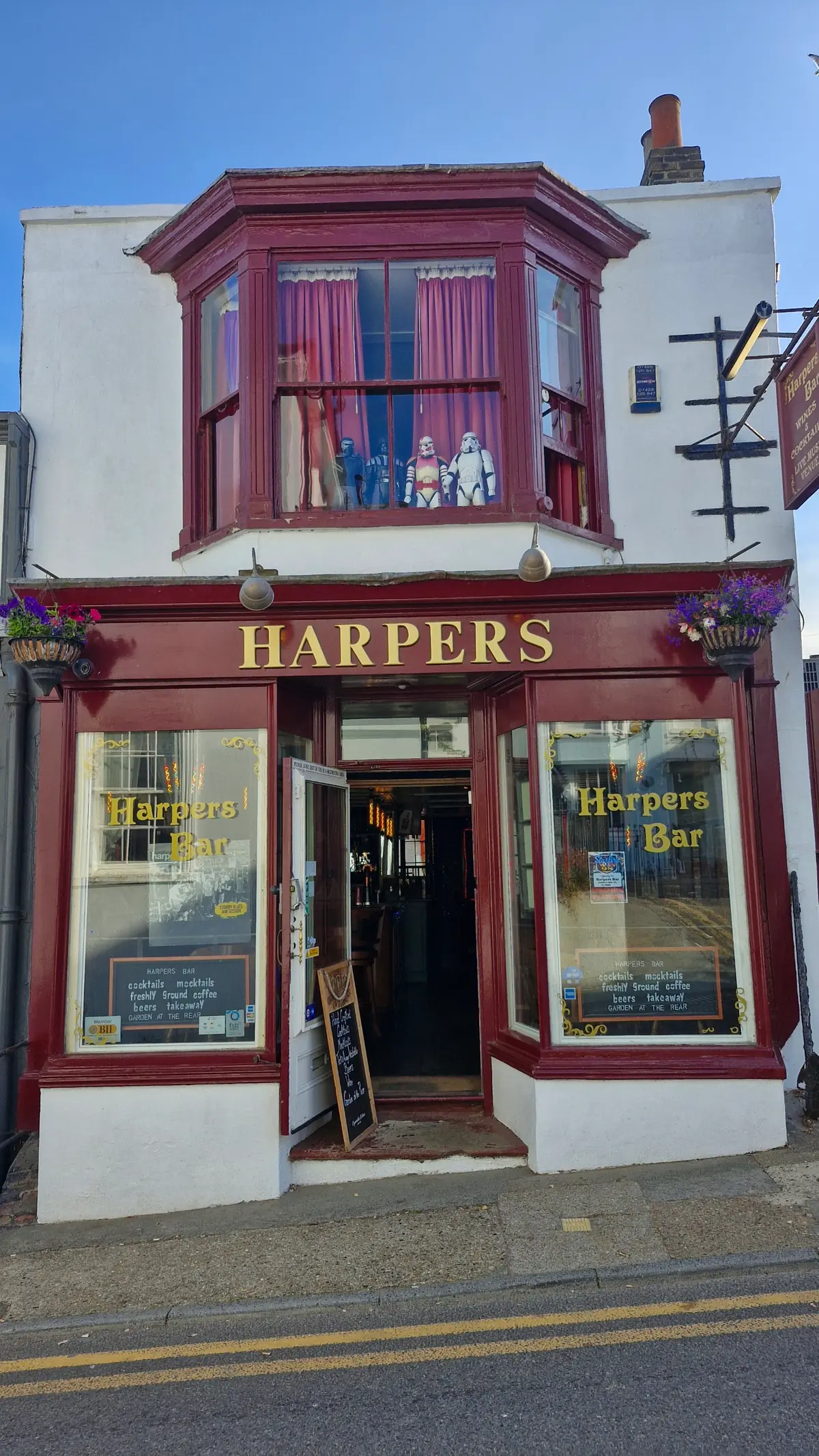 Harpers Bar & Restaurant