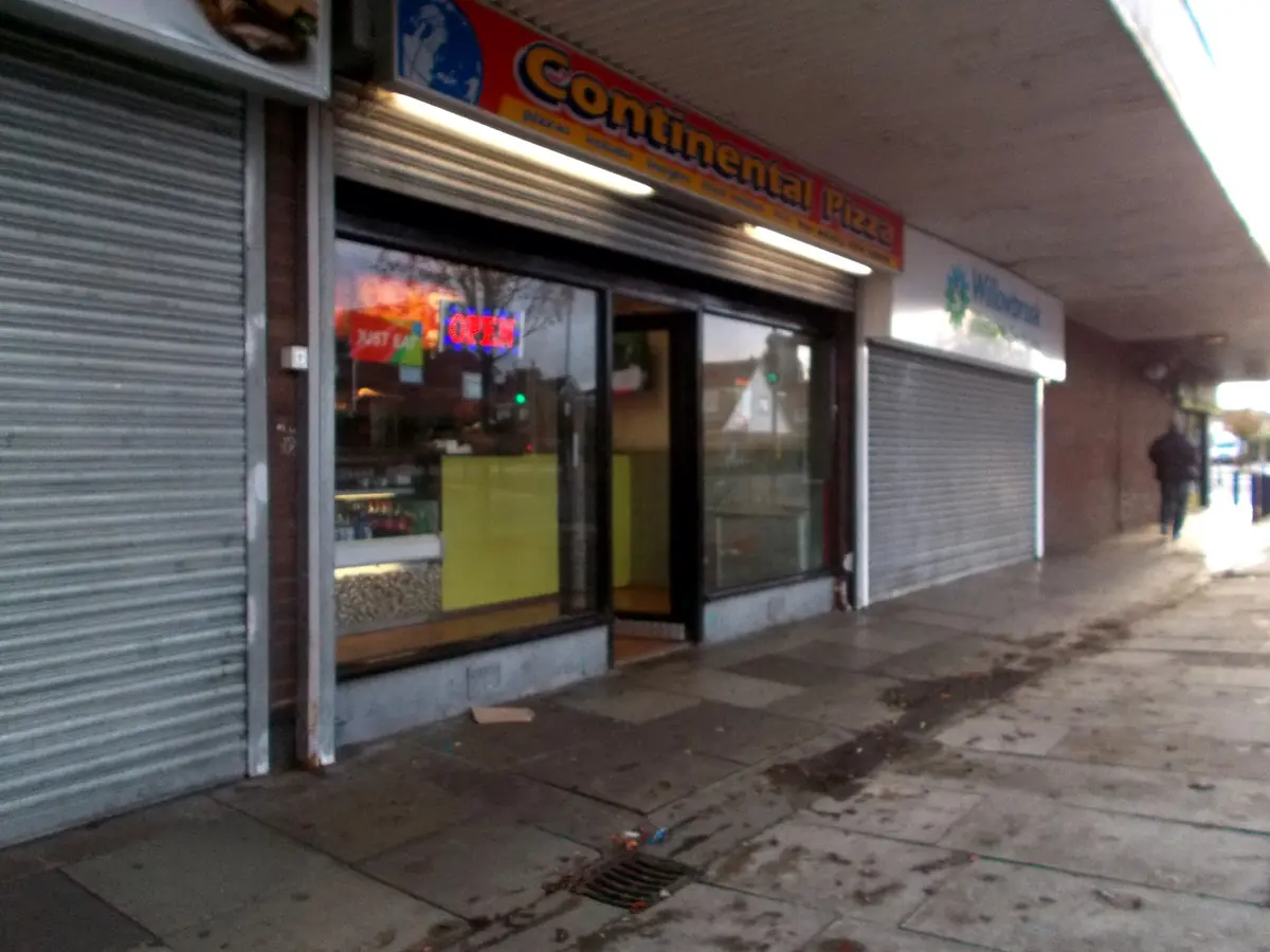 Continental Pizza photo (photo 2 of 2)