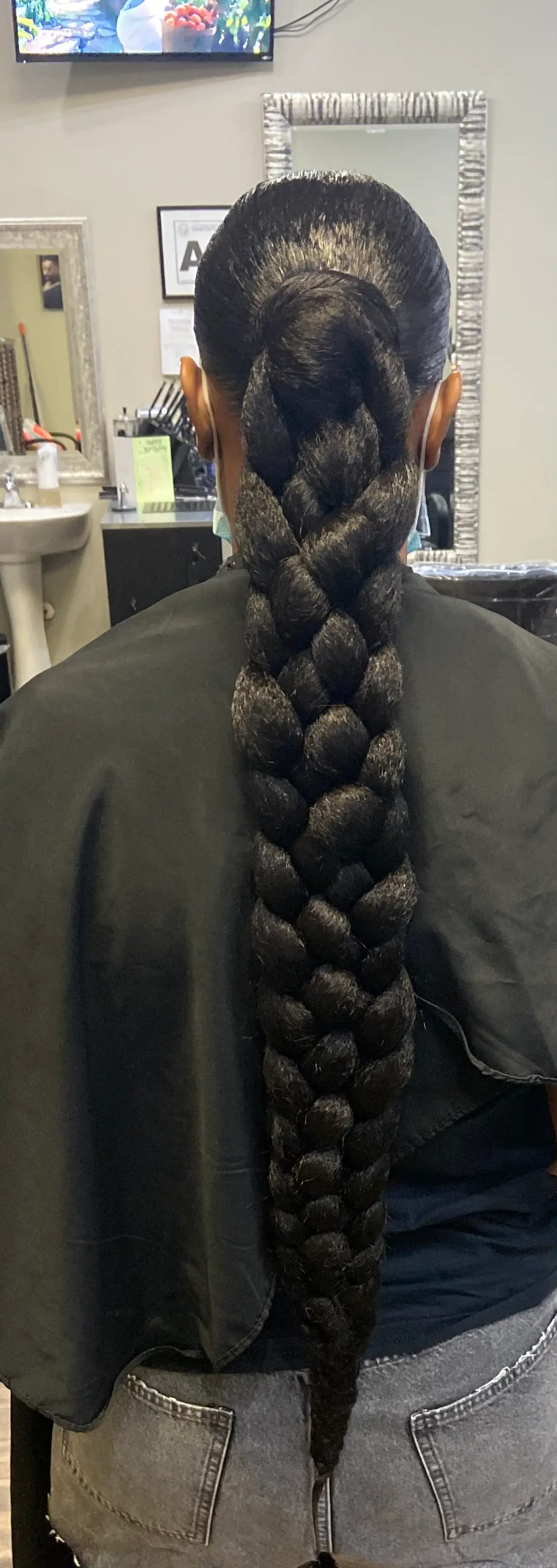 Essential Design Beauty Salon photo (photo 3 of 3)