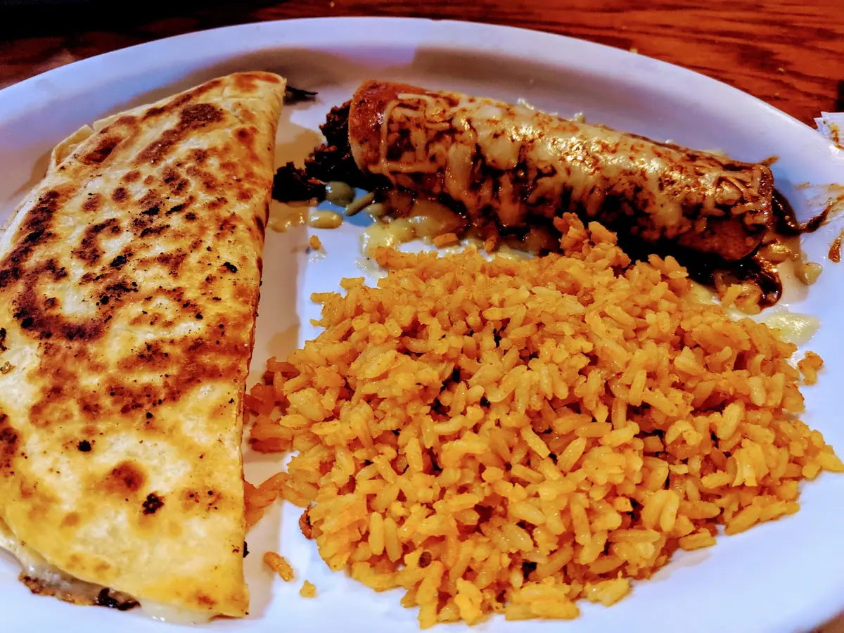 Poblanos Méxican Restaurant photo (photo 3 of 3)