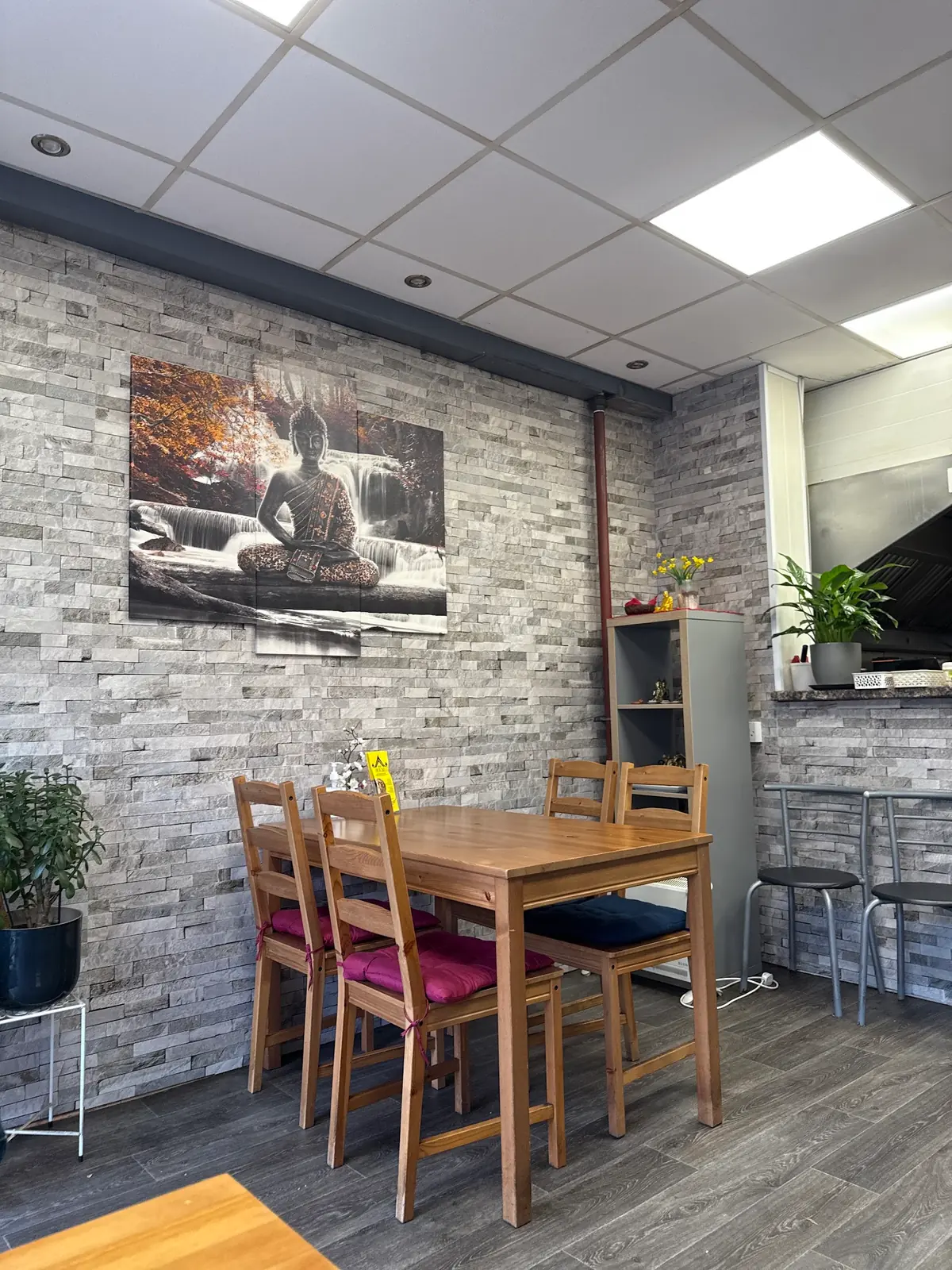 Thai House, Belfast photo (photo 3 of 3)