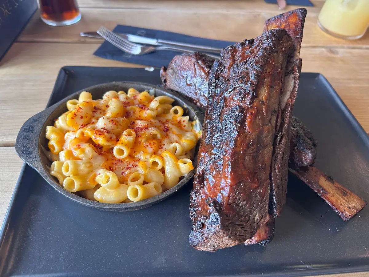 Smoke & Co Margate photo (photo 3 of 3)