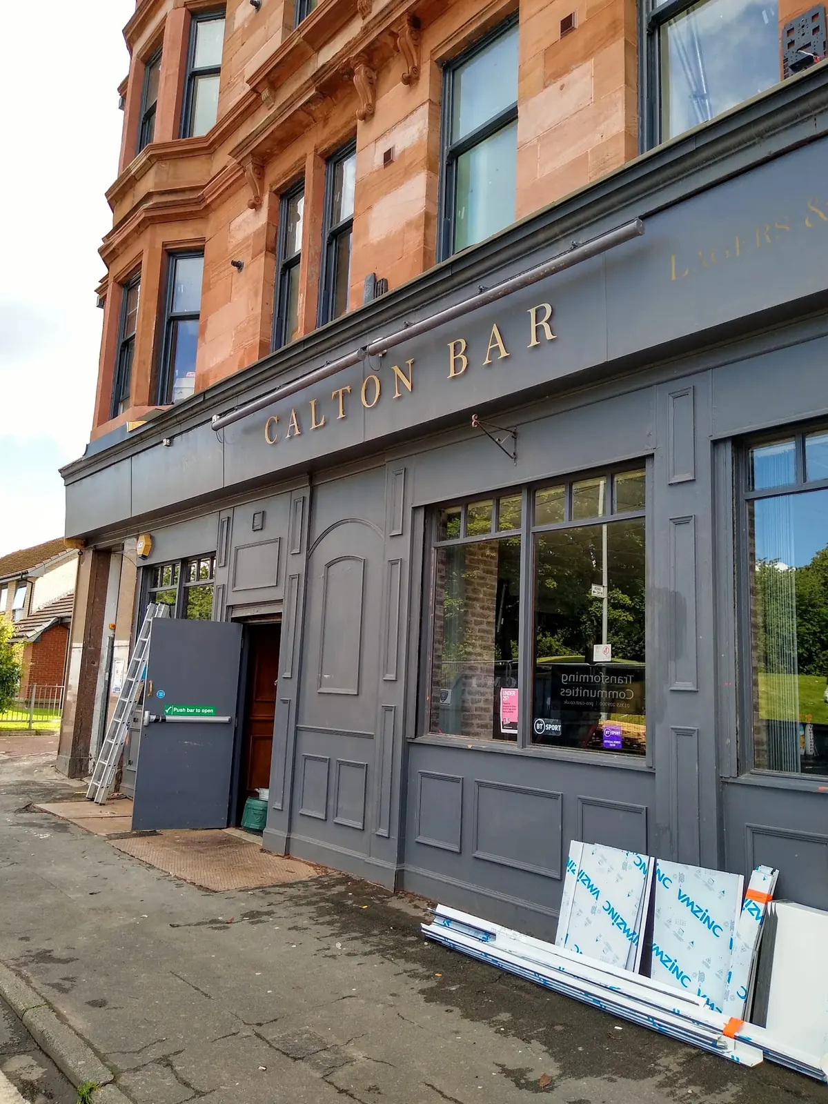 Calton Bar photo (photo 1 of 3)