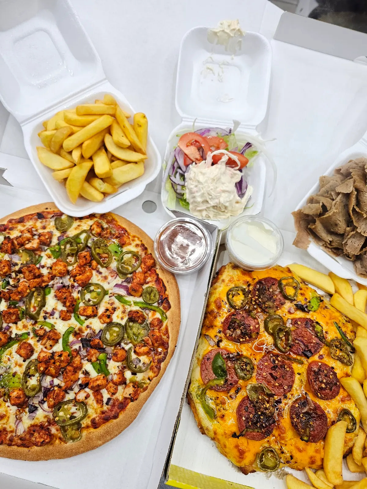 Crusty's pizzeria — Pizza in Darlington