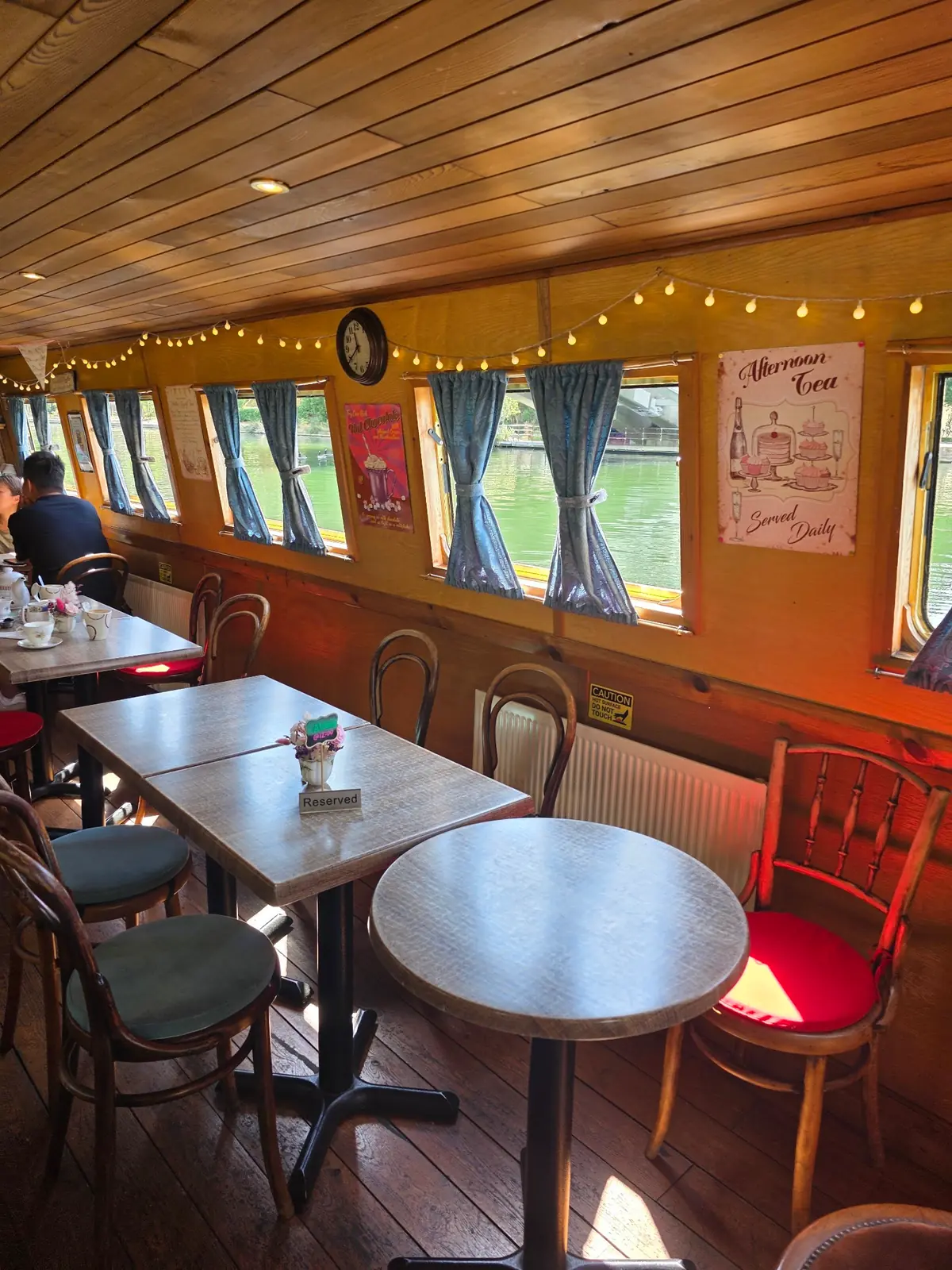 Whittington's Tea Barge — Tea Houses in Reading