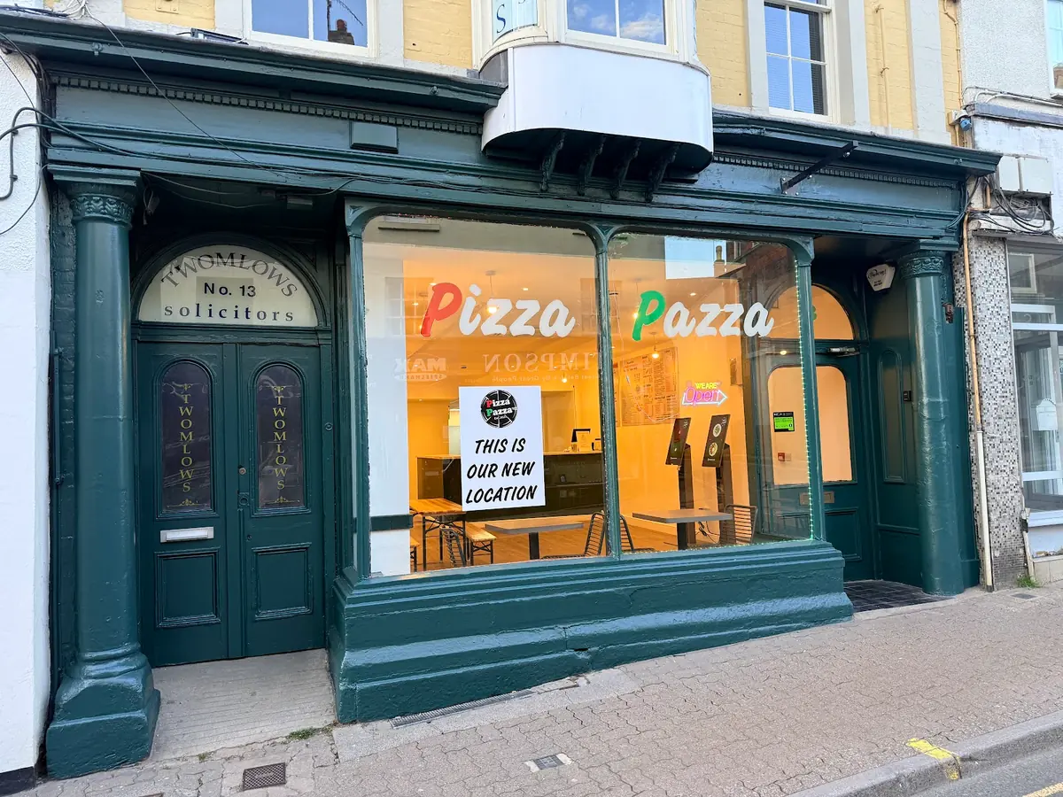 Pizza Pazza — Fast food in Monmouth