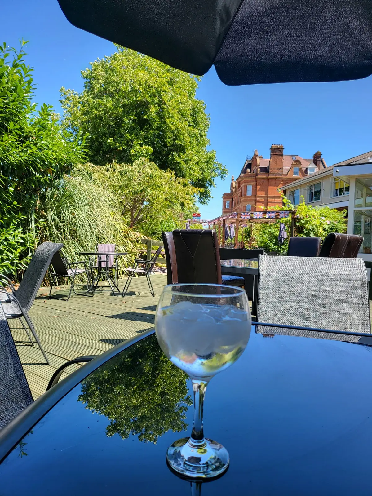 The Heron — Bars in Herne Bay