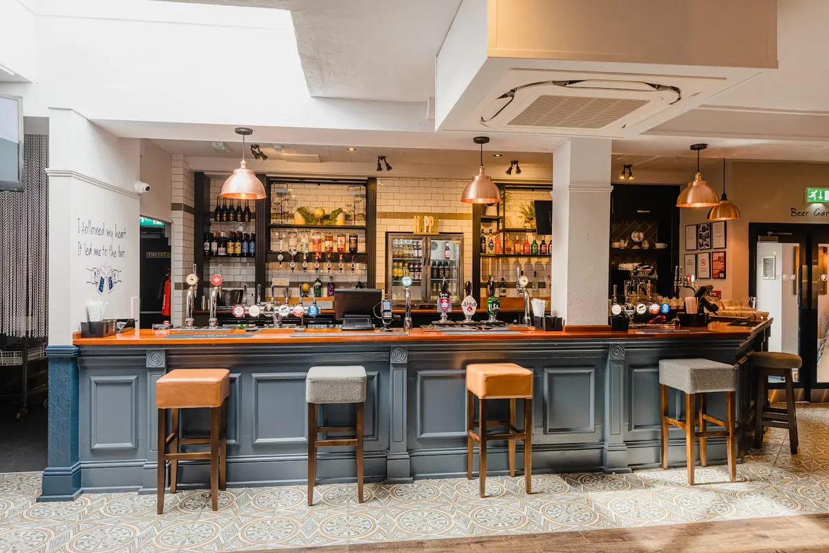 The Globe — Bars in Chelmsford