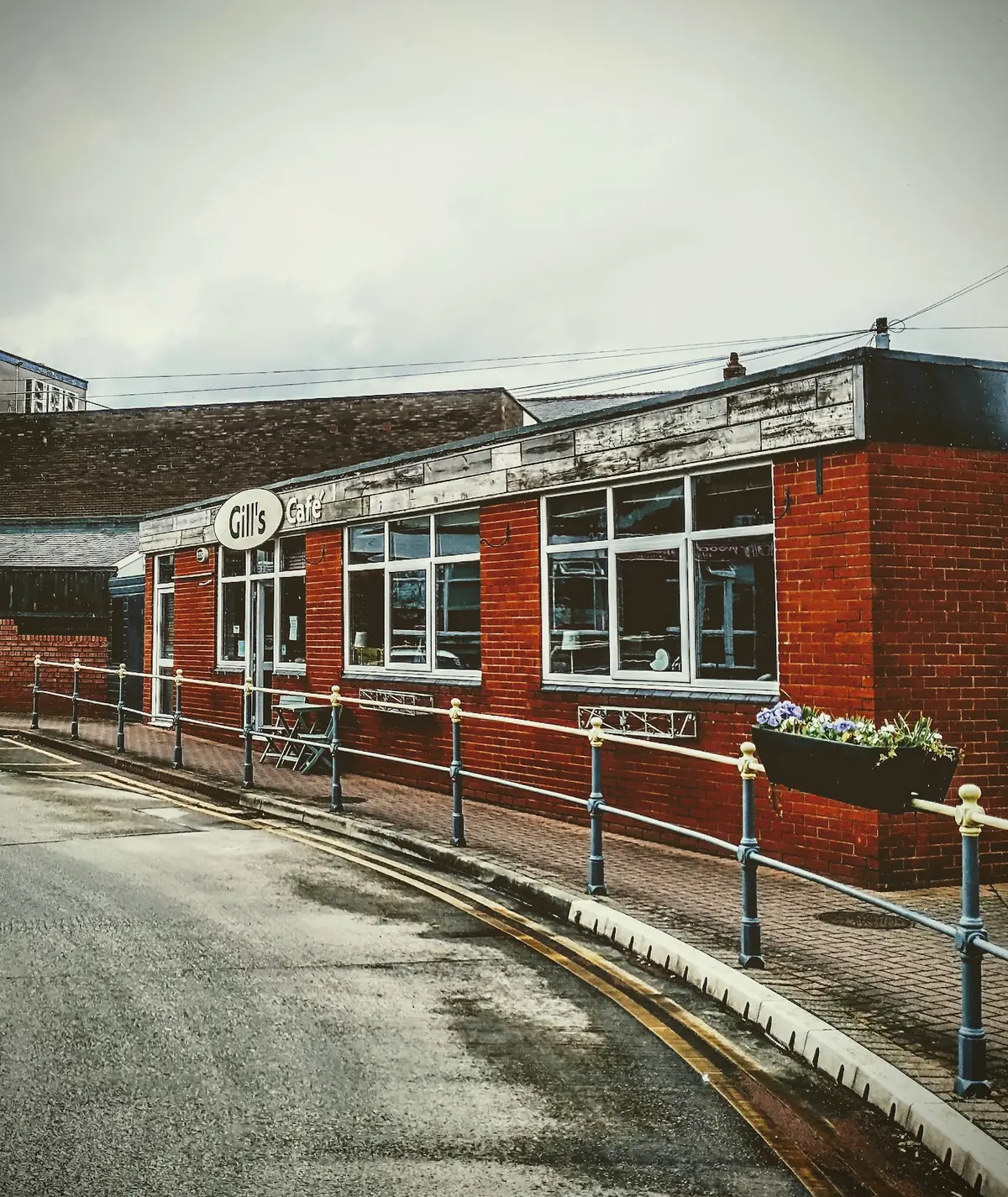 Gill's cafe photo (photo 2 of 3)