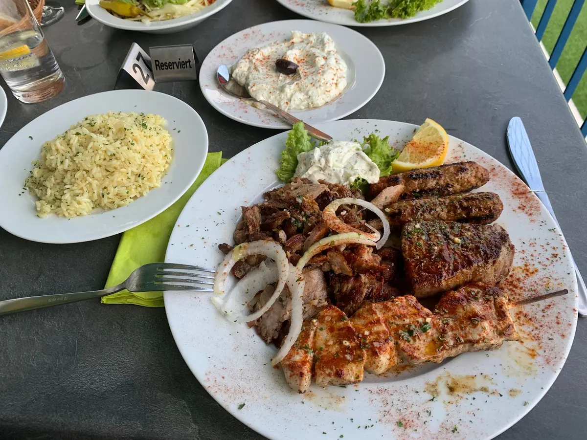 Restaurant Alexis Sorbas photo (photo 2 of 3)