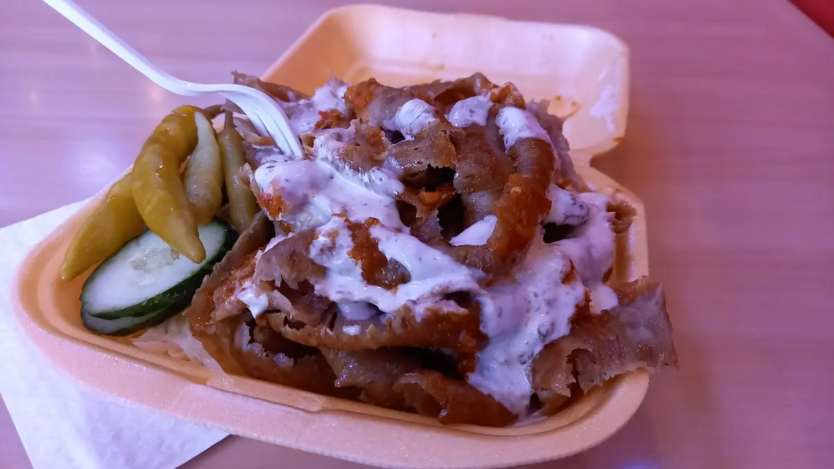 Legend Kebab Centre 2 photo (photo 2 of 3)