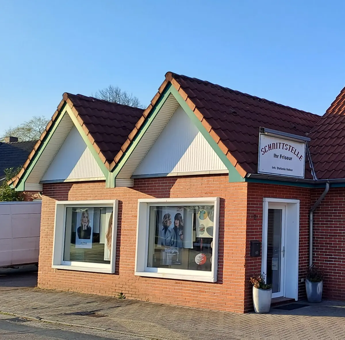 Salon Schnittstelle — Hair Salons in Hesel