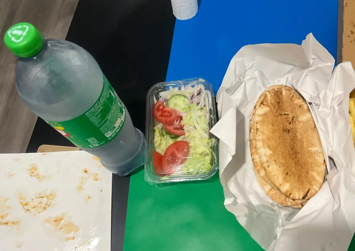 Frimley Kebab Centre photo (photo 3 of 3)
