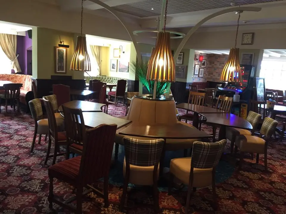 Viaduct Tavern — Bars in Kidderminster
