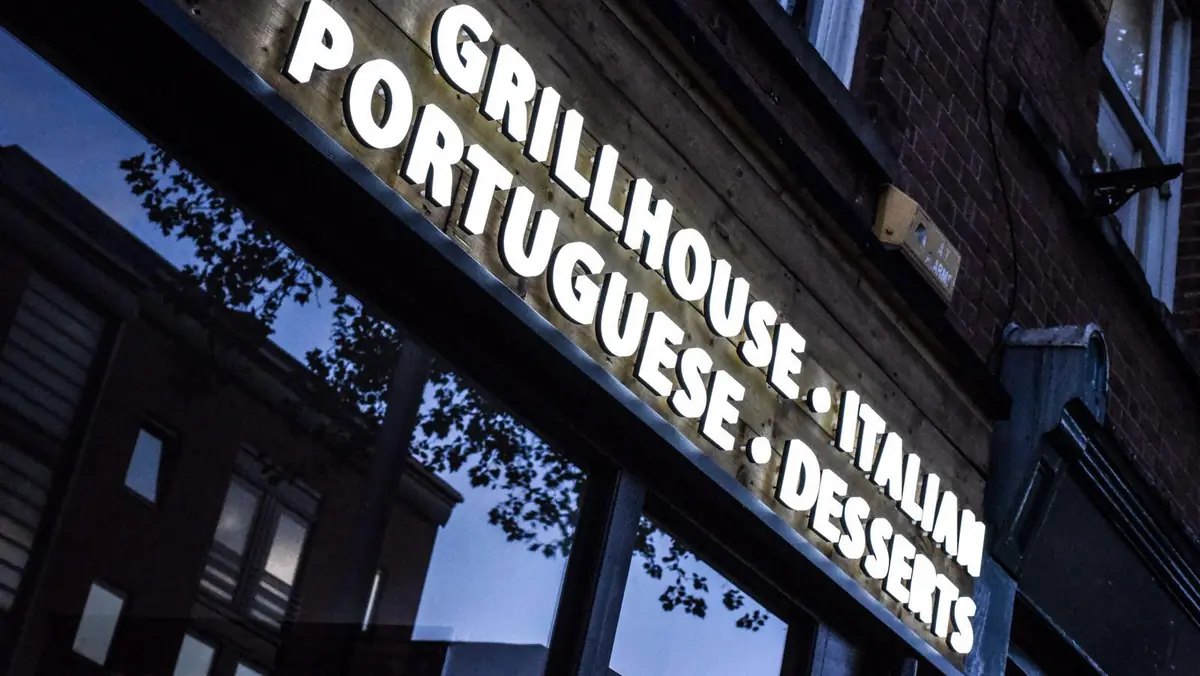 Farro's Grillhouse photo (photo 1 of 3)