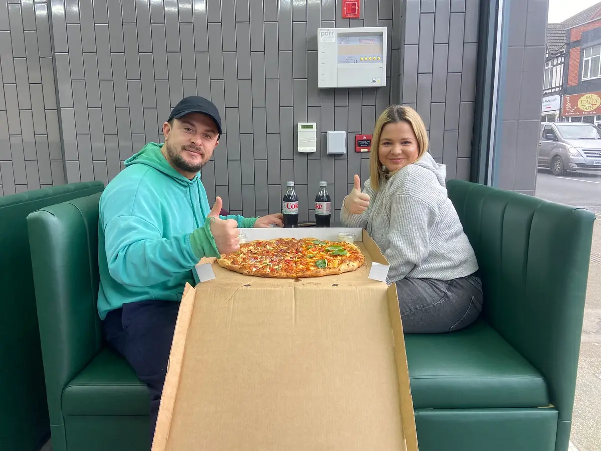 Pizza Paradise photo (photo 1 of 3)