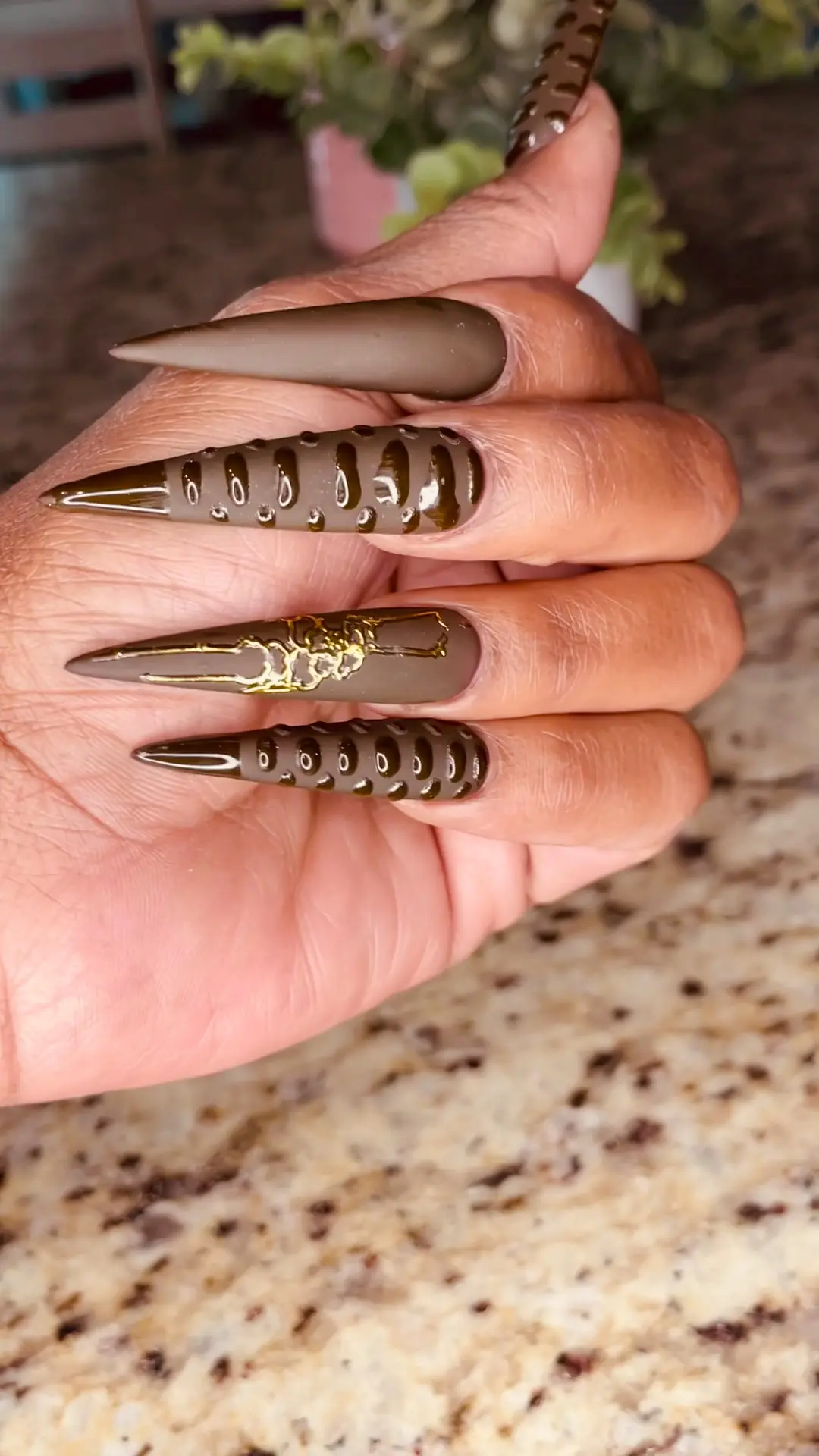 Xclusive Nail Bar photo (photo 2 of 3)