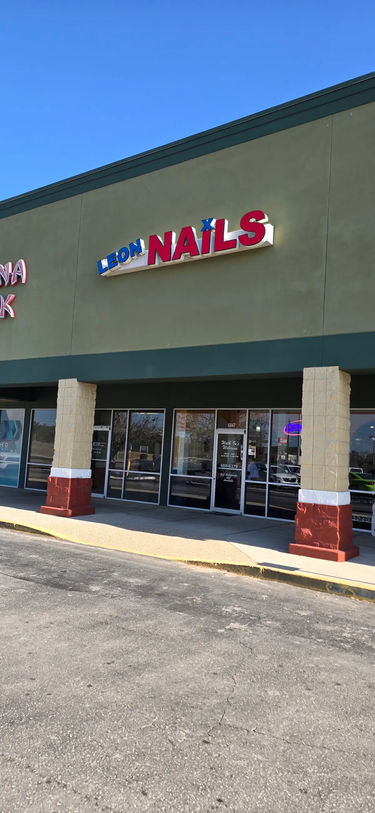 Leon Nails photo (photo 3 of 3)
